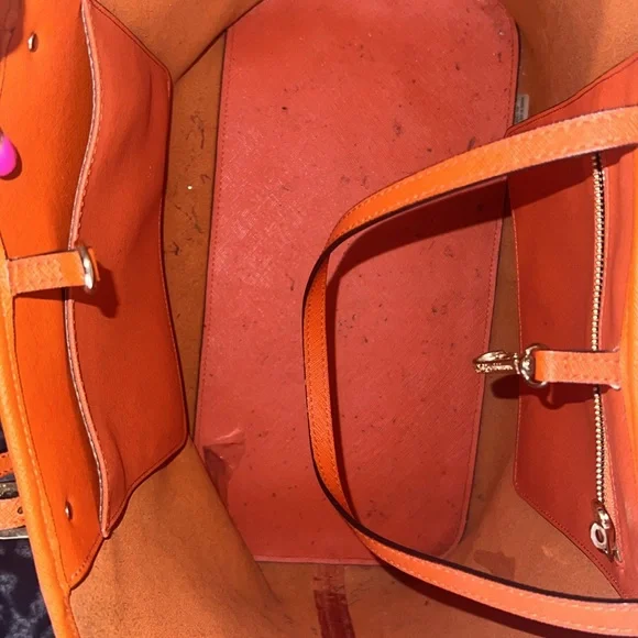 MICHAEL KORS Jet Set Large Travel E/W Tote - Picture 13 of 16